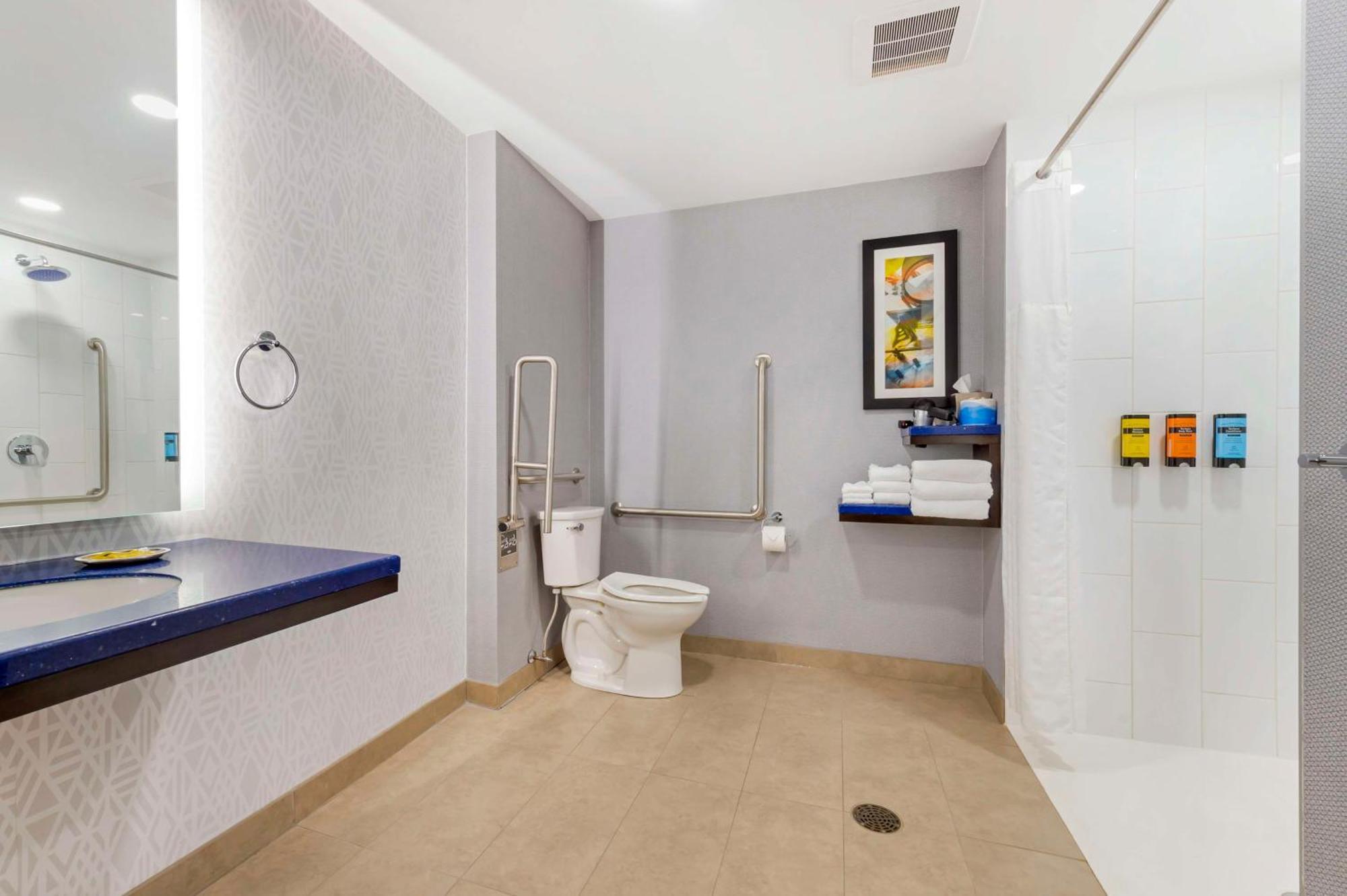Glo Best Western Kanata Ottawa West Ngoại thất bức ảnh