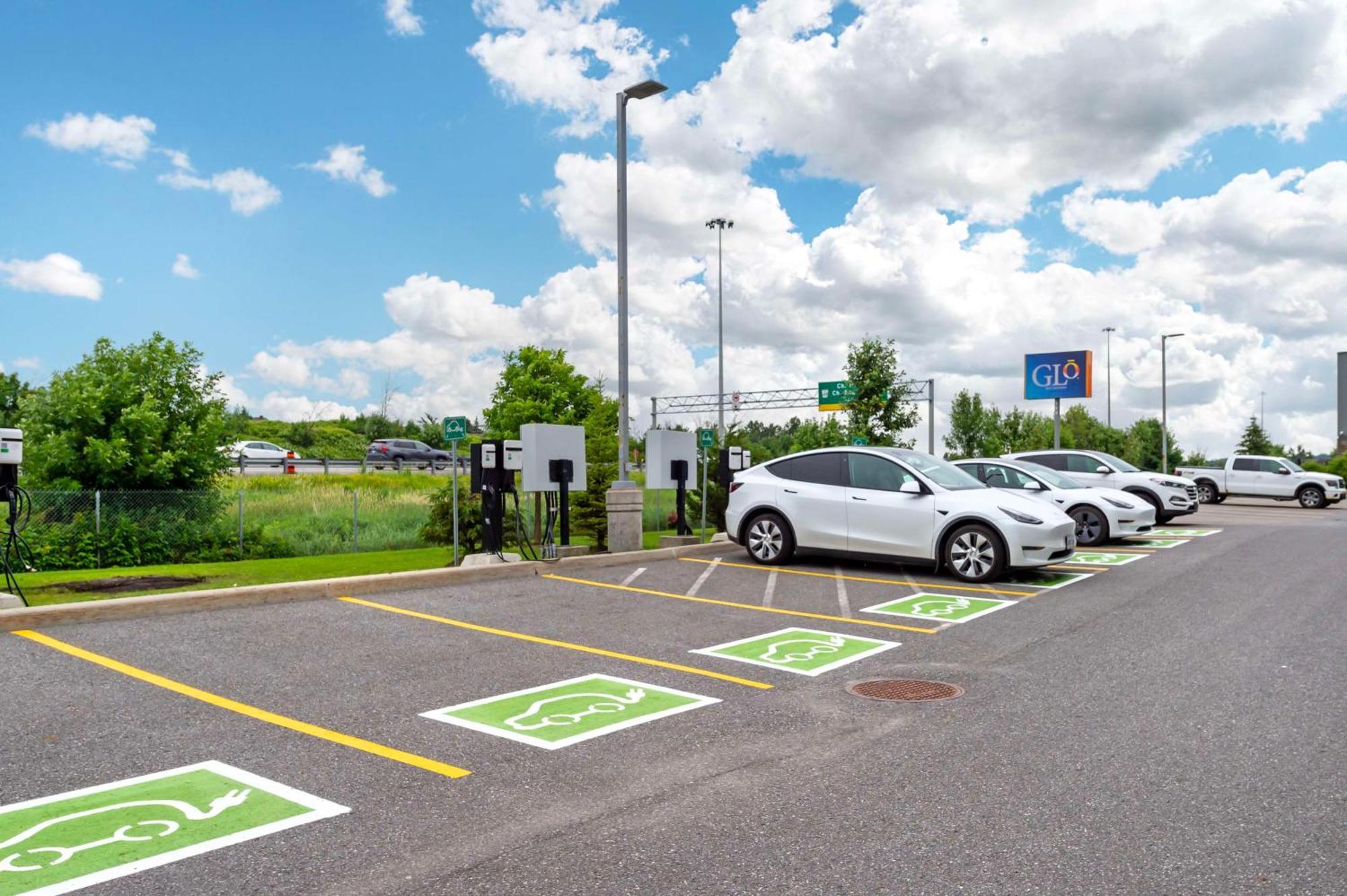 Glo Best Western Kanata Ottawa West Ngoại thất bức ảnh