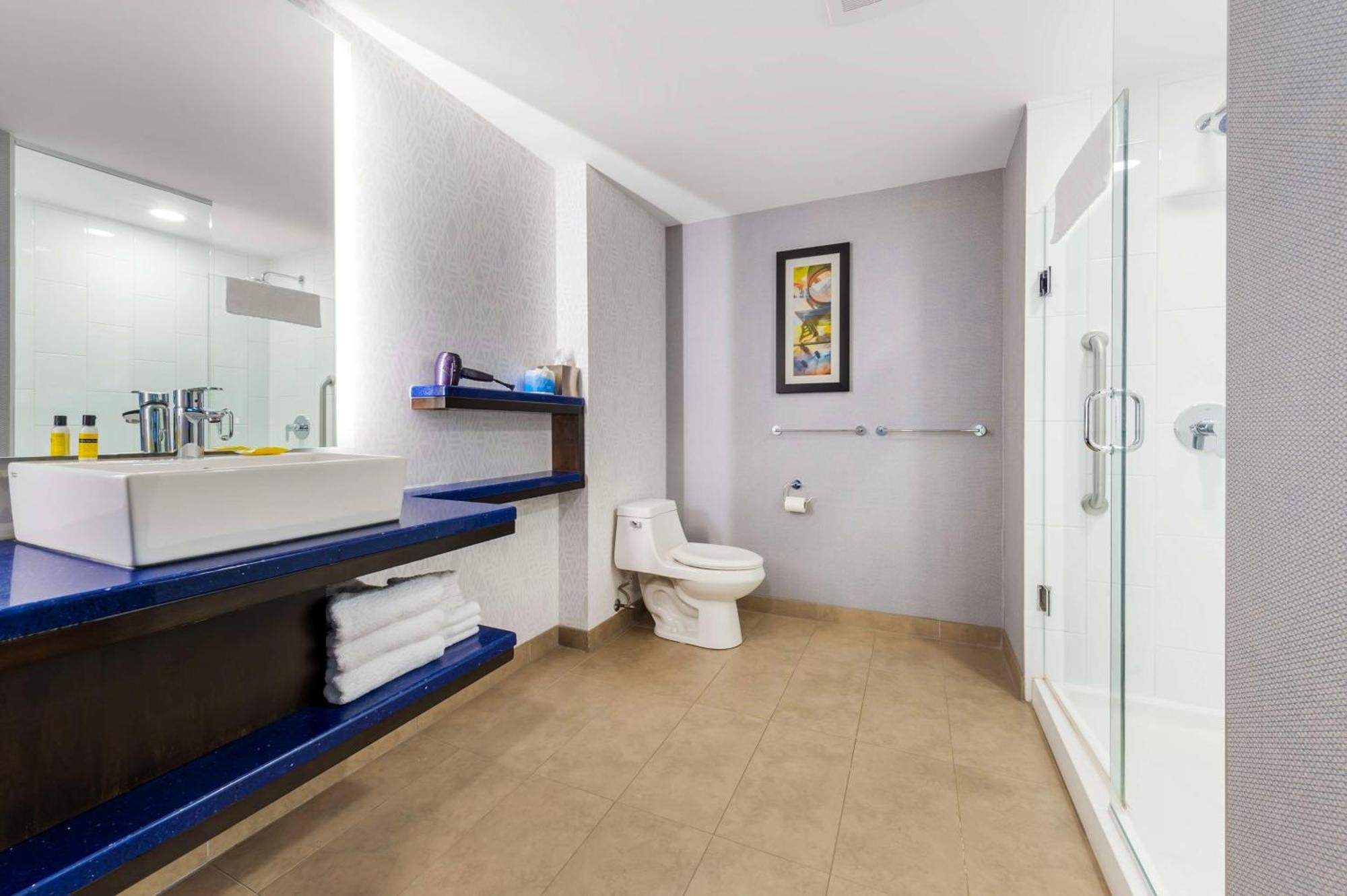 Glo Best Western Kanata Ottawa West Ngoại thất bức ảnh