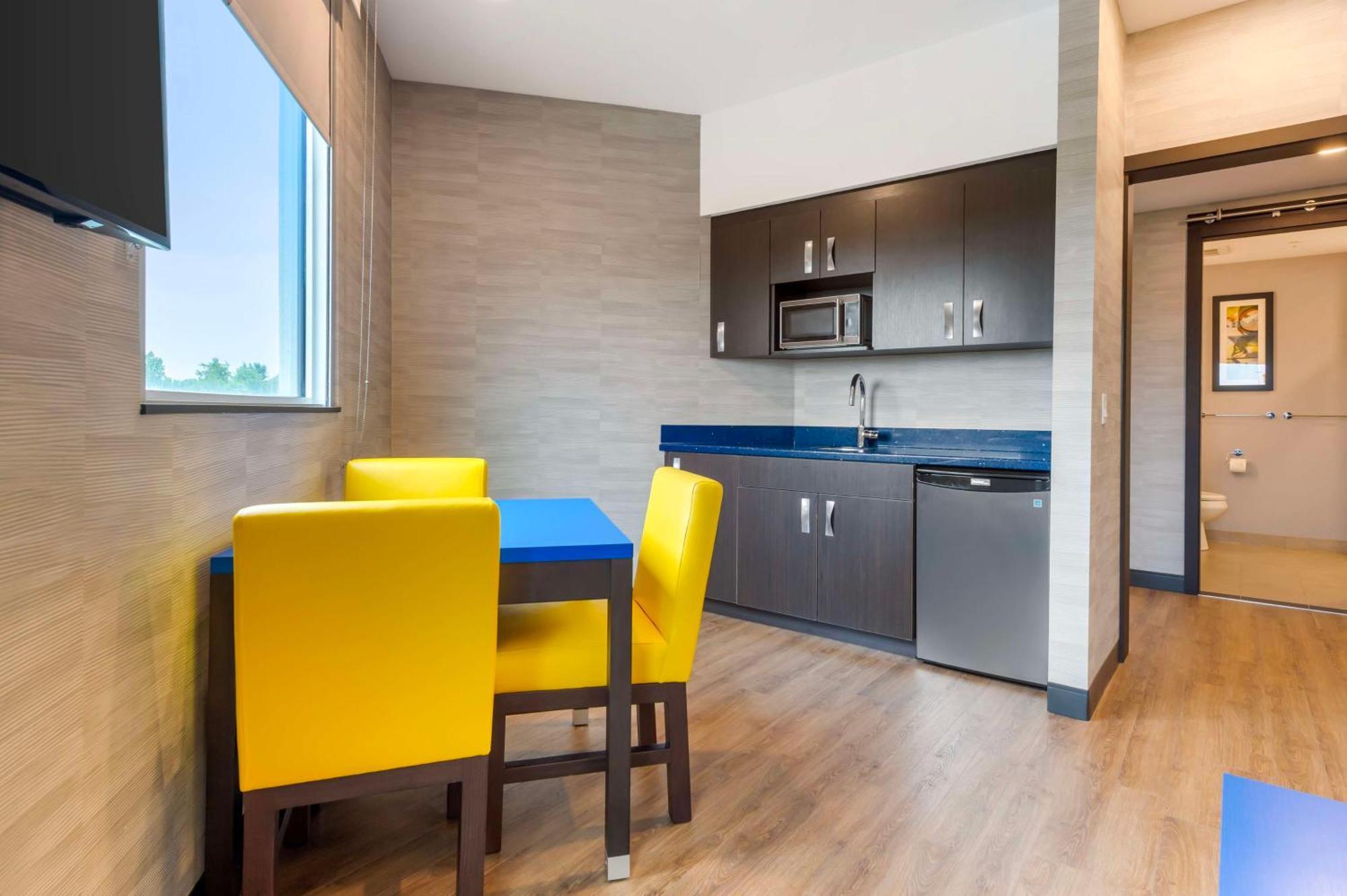 Glo Best Western Kanata Ottawa West Ngoại thất bức ảnh