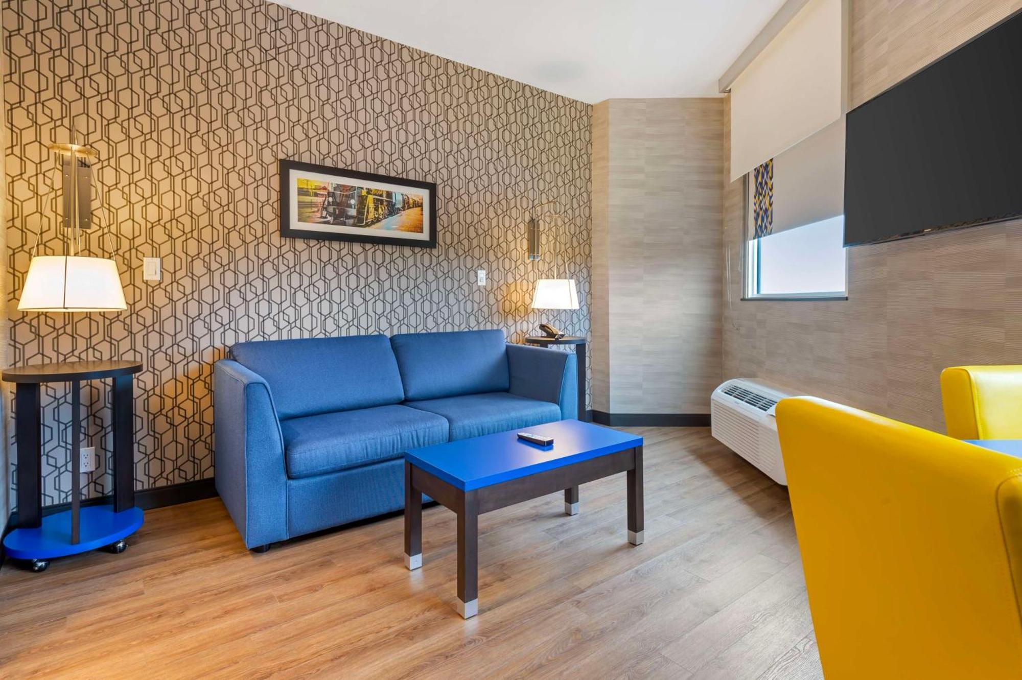 Glo Best Western Kanata Ottawa West Ngoại thất bức ảnh